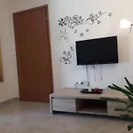 With A Swimming Pool Zbandaj, - 14154 شقة