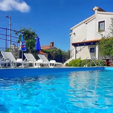 With A Swimming Pool Zbandaj, - 14154 Пореч