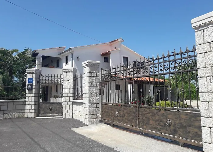 With A Swimming Pool Zbandaj, - 14154 Porec