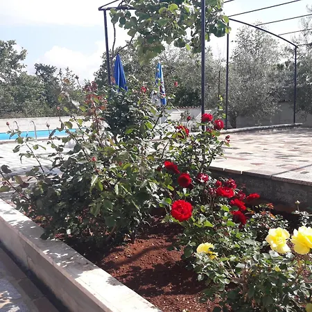 Appartement With A Swimming Pool Zbandaj, - 14154