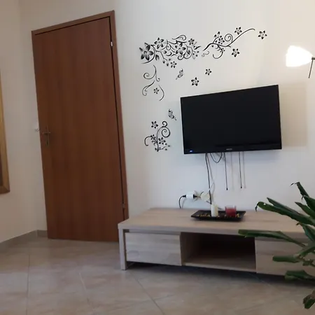 With A Swimming Pool Zbandaj, - 14154 Apartament