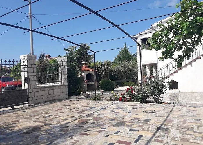 With A Swimming Pool Zbandaj, - 14154 Poreč