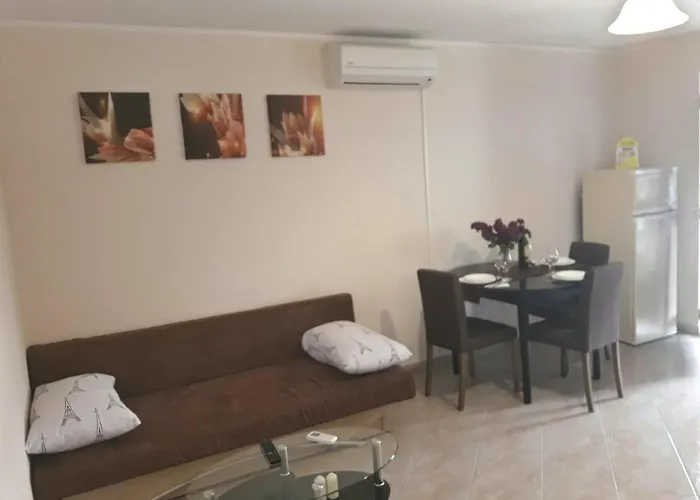 With A Swimming Pool Zbandaj, - 14154